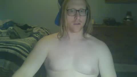 Snapshot of gnger31foru chatting on January 16, 1:58 am Steven Meadow online show from January 16, 1:58 am