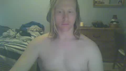 Snapshot of gnger31foru chatting on January 20, 12:49 pm Steven Meadow online show from January 20, 12:49 pm