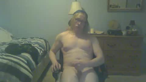 Snapshot of gnger31foru chatting on February 10, 1:57 am Steven Meadow online show from February 10, 1:57 am