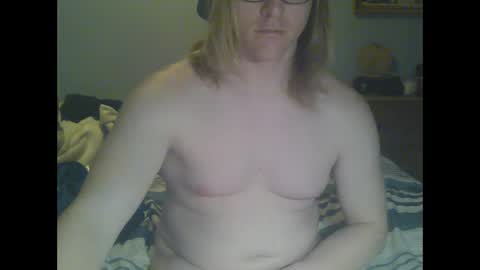 Snapshot of gnger31foru chatting on February 11, 1:20 am Steven Meadow online show from February 11, 1:20 am