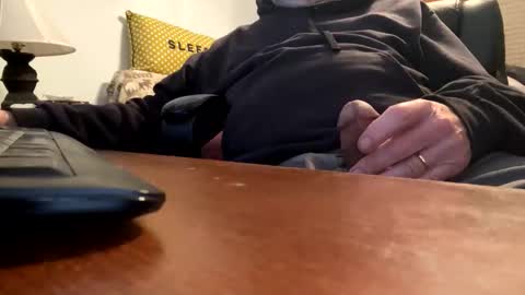 gngnxxx online show from March 16, 1:15 pm