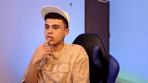 go_santi online show from March 4, 6:14 pm