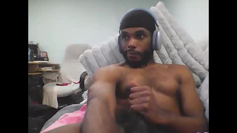 goatchocolate online show from December 7, 7:21 pm