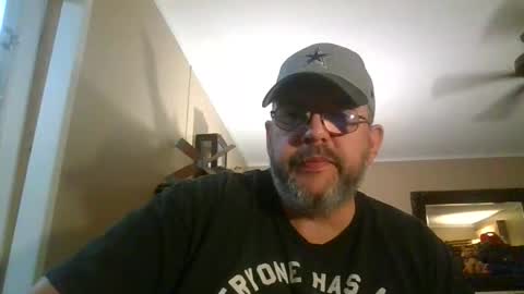 Snapshot of gobey33 chatting on November 27, 11:51 pm IDKIDCIDGAF online show from November 27, 11:51 pm