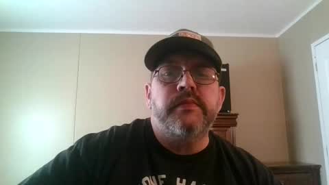 Snapshot of gobey33 chatting on February 9, 4:11 pm IDKIDCIDGAF online show from February 9, 4:11 pm