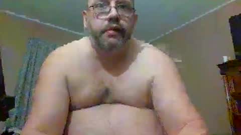 Snapshot of gobey33 chatting on February 13, 1:12 am IDKIDCIDGAF online show from February 13, 1:12 am