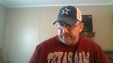 Snapshot of gobey33 chatting on February 13, 8:16 pm IDKIDCIDGAF online show from February 13, 8:16 pm