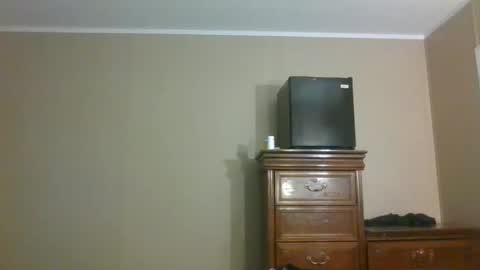 Snapshot of gobey33 chatting on February 14, 11:01 pm IDKIDCIDGAF online show from February 14, 11:01 pm