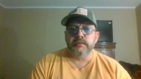 Snapshot of gobey33 chatting on February 19, 1:45 am IDKIDCIDGAF online show from February 19, 1:45 am