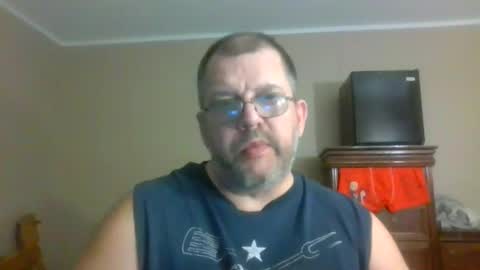 IDKIDCIDGAF online show from March 8, 12:41 am