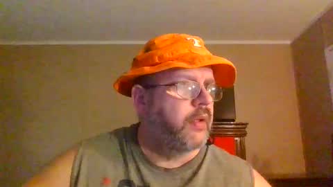IDKIDCIDGAF online show from May 20, 11:00 pm
