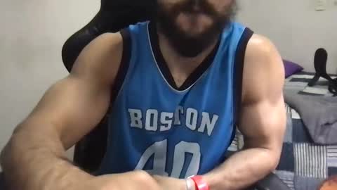 Snapshot of god_hunkules chatting on January 1, 6:38 pm god hunkules online show from January 1, 6:38 pm