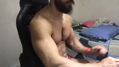 Snapshot of god_hunkules chatting on January 5, 3:55 pm god hunkules online show from January 5, 3:55 pm