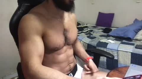 Snapshot of god_hunkules chatting on January 5, 6:56 pm god hunkules online show from January 5, 6:56 pm