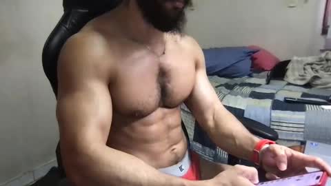 Snapshot of god_hunkules chatting on January 6, 6:10 pm god hunkules online show from January 6, 6:10 pm