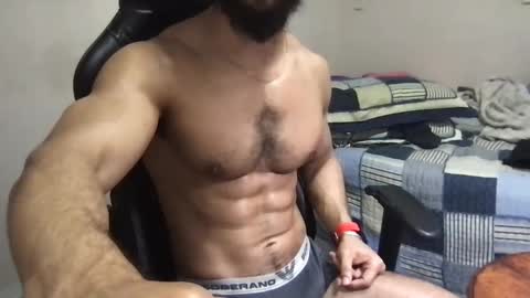 Snapshot of god_hunkules chatting on January 8, 4:33 pm god hunkules online show from January 8, 4:33 pm