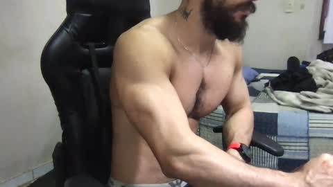 Snapshot of god_hunkules chatting on January 8, 9:55 pm god hunkules online show from January 8, 9:55 pm