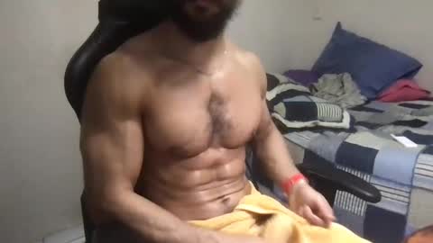 Snapshot of god_hunkules chatting on January 16, 6:48 pm god hunkules online show from January 16, 6:48 pm