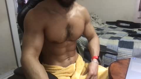 Snapshot of god_hunkules chatting on January 17, 3:53 pm god hunkules online show from January 17, 3:53 pm