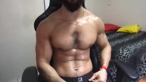 Snapshot of god_hunkules chatting on February 7, 4:14 pm god hunkules online show from February 7, 4:14 pm