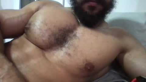 Snapshot of god_hunkules chatting on February 10, 1:03 am god hunkules online show from February 10, 1:03 am