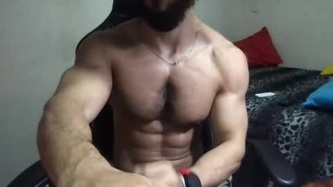 Snapshot of god_hunkules chatting on February 15, 9:59 pm god hunkules online show from February 15, 9:59 pm