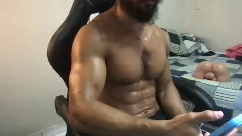 Snapshot of god_hunkules chatting on March 12, 3:51 pm god hunkules online show from March 12, 3:51 pm