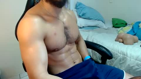 Snapshot of god_hunkules chatting on October 3, 4:48 pm god hunkules online show from October 3, 4:48 pm