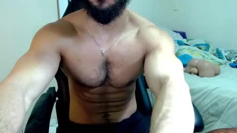 Snapshot of god_hunkules chatting on October 13, 4:07 pm god hunkules online show from October 13, 4:07 pm