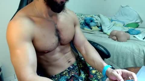 Snapshot of god_hunkules chatting on October 16, 7:15 pm god hunkules online show from October 16, 7:15 pm