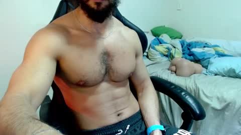 Snapshot of god_hunkules chatting on October 30, 4:52 pm god hunkules online show from October 30, 4:52 pm