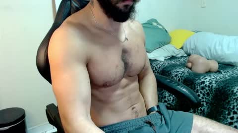 Snapshot of god_hunkules chatting on November 9, 4:16 pm god hunkules online show from November 9, 4:16 pm