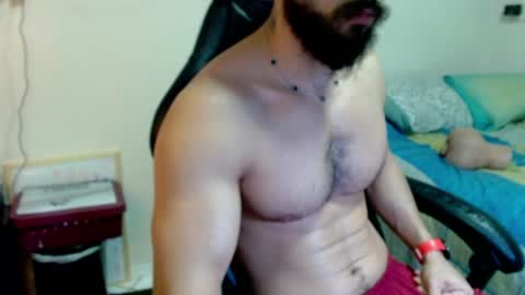 god hunkules online show from June 16, 5:04 pm