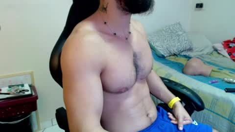 god hunkules online show from July 5, 8:27 pm