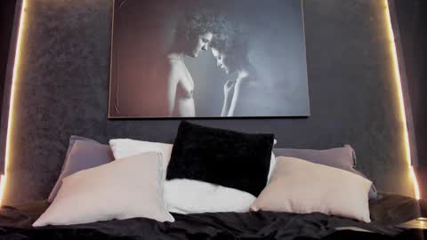 Snapshot of god_of_olympus1 chatting on December 30, 11:28 pm steven online show from December 30, 11:28 pm