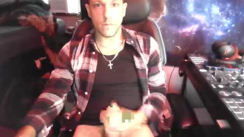 Snapshot of godcock222 chatting on October 19, 5:24 pm godcock222 online show from October 19, 5:24 pm