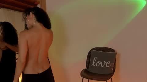 Snapshot of goddes_helena chatting on February 24, 2:30 am Elena online show from February 24, 2:30 am