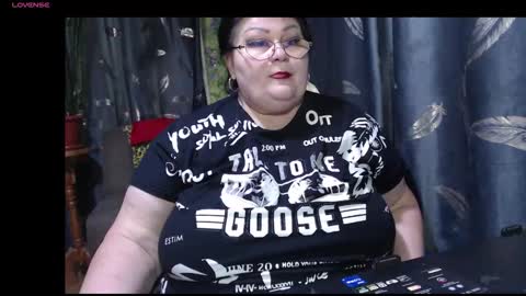 Goddess online show from February 10, 10:30 am