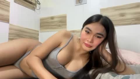 goddess_jennyxx online show from April 18, 9:35 am