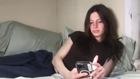 goddess_larz online show from November 9, 7:56 pm