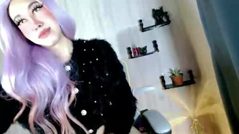 goddess_of_sex18 online show from April 4, 2:32 am