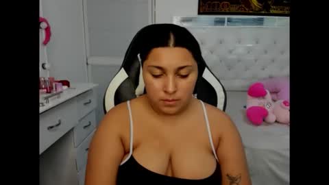 goddess_of_sissys online show from December 23, 5:16 am