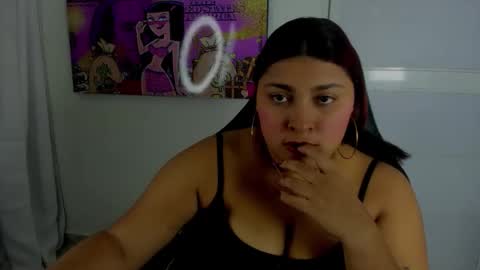 Snapshot of goddess_of_sissys chatting on June 9, 5:08 am goddess_of_sissys online show from June 9, 5:08 am