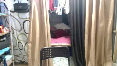 goddess_queen25 online show from June 7, 12:15 am