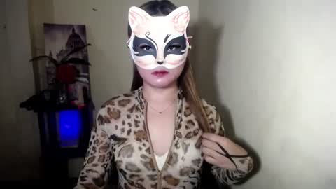 Snapshot of goddessawoman_xoxo chatting on July 17, 11:09 pm goddessawoman_xoxo online show from July 17, 11:09 pm