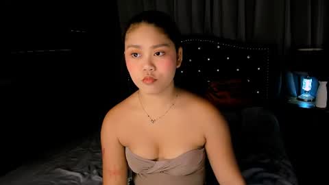 Snapshot of goddessbeyonce chatting on July 5, 2:24 pm goddessbeyonce online show from July 5, 2:24 pm