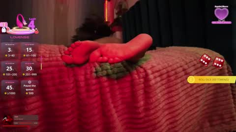 Goddess Caramel Toez online show from December 13, 7:53 pm