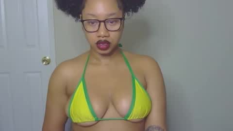 Goddess Daisy Sky online show from October 25, 5:40 pm