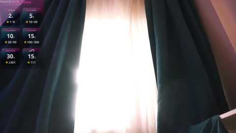 Snapshot of goddesseriss chatting on October 11, 5:28 am MesmErisse online show from October 11, 5:28 am