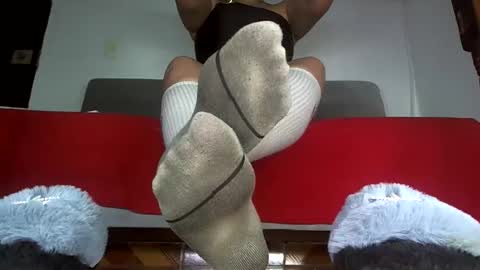 Snapshot of goddessfeet777 chatting on February 28, 9:21 am Goddessfeet777 online show from February 28, 9:21 am